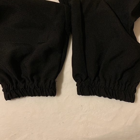 black cargo pants - Picture 2 of 4